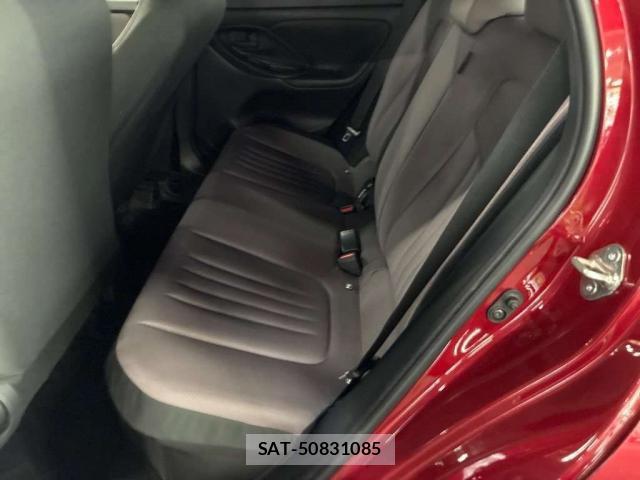 Toyota YARIS 2022-03 8342988-6