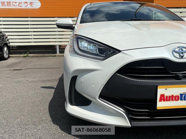 Toyota YARIS 2021-10 8343221-15
