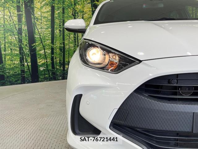 Toyota YARIS 2021-07 8343256-11