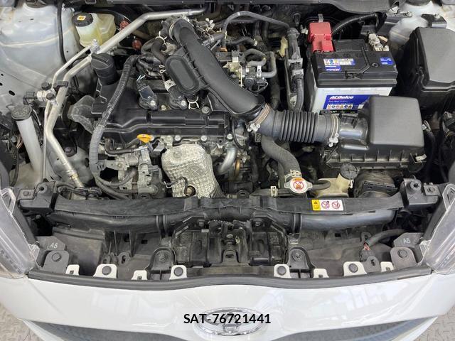Toyota YARIS 2021-07 8343256-17