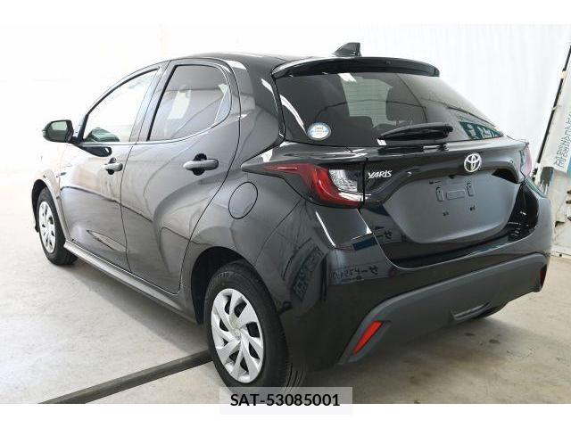 Toyota YARIS 2021-06 8344007-1