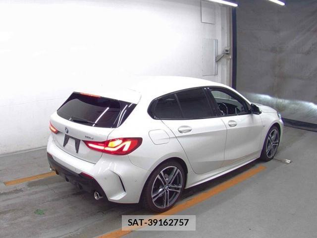 Bmw 1 SERIES 2021-10 8363441-5