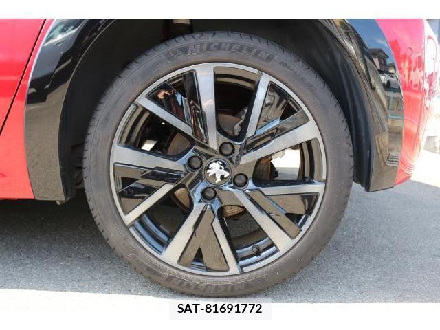 Peugeot 208 2021-07 8361848-14