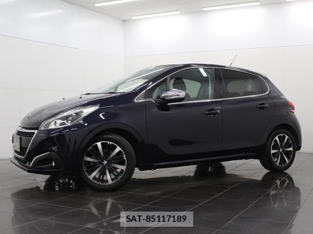 Peugeot 208 2019-08 8362816-16