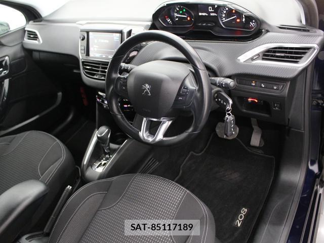 Peugeot 208 2019-08 8362816-8