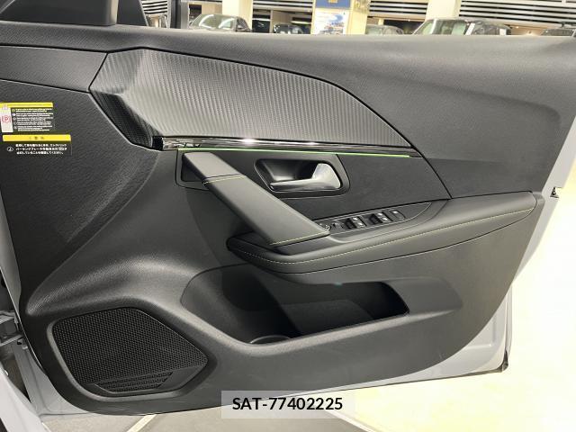 Peugeot 208 2025-11 8363701-6