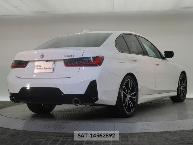 Bmw 3 SERIES 2023-03 8360928-2