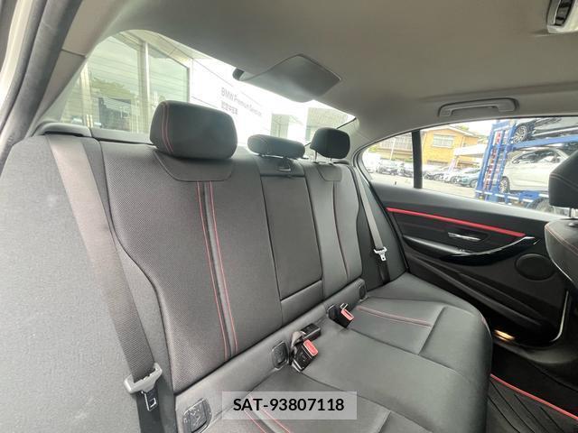 Bmw 3 SERIES 2017-08 8362562-4