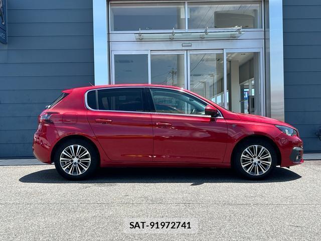 Peugeot 308 2021-06 8361847-3