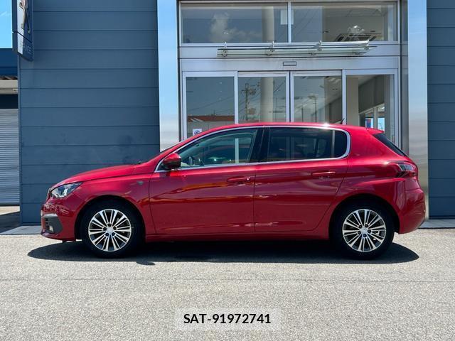 Peugeot 308 2021-06 8361847-4