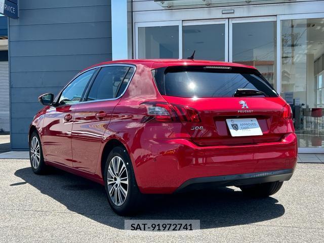 Peugeot 308 2021-06 8361847-7