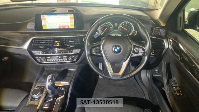 Bmw 5 SERIES 2017-08 8362219-16