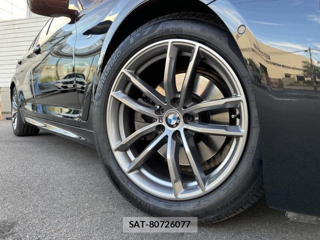 Bmw 5 SERIES 2019-08 8362878-12