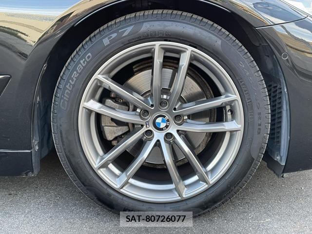 Bmw 5 SERIES 2019-08 8362878-13