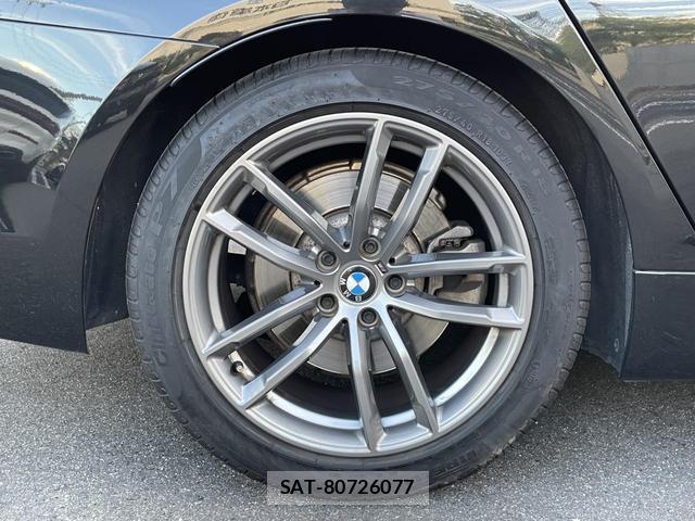 Bmw 5 SERIES 2019-08 8362878-15