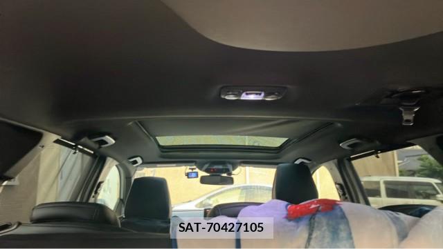 Peugeot 5008 2018-03 8362280-15