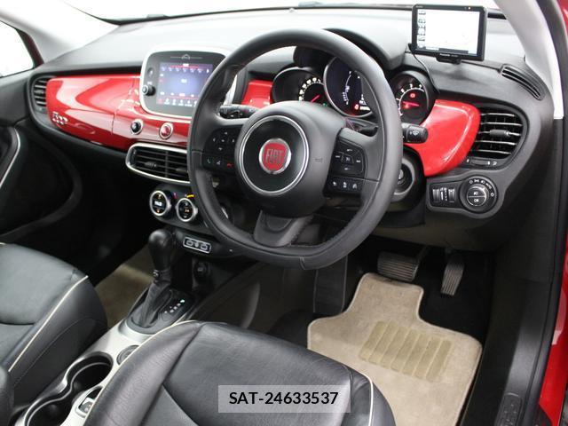Fiat 500X 2018-03 8362820-9