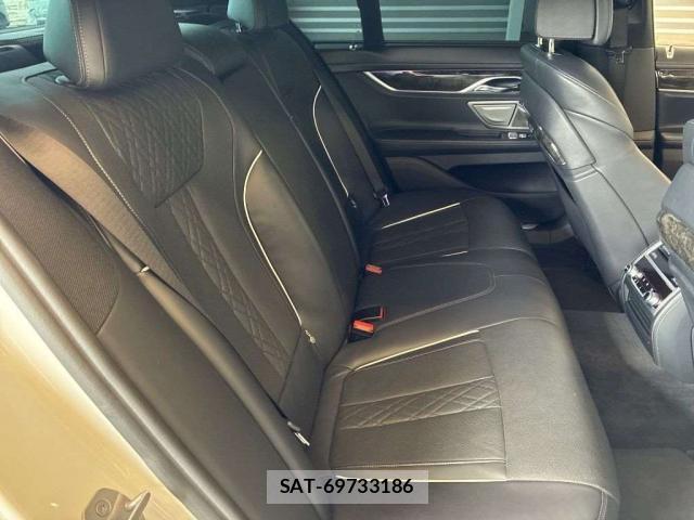 Bmw 7 SERIES 2017-01 8362096-6