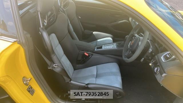 Porsche 718 Cayman 2025-02 8362223-5