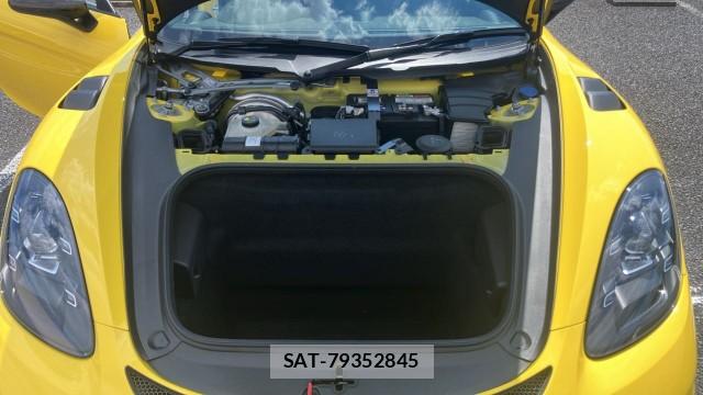 Porsche 718 Cayman 2025-02 8362223-7