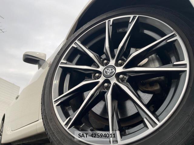 Toyota 86 2020-11 8362421-12