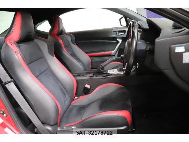 Toyota 86 2017-03 8363174-10