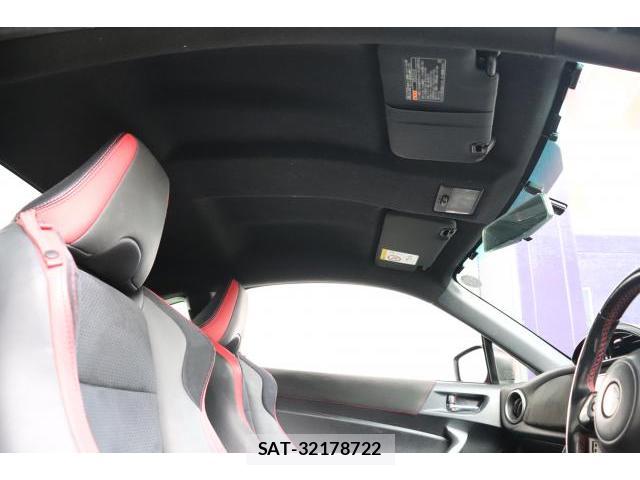 Toyota 86 2017-03 8363174-11