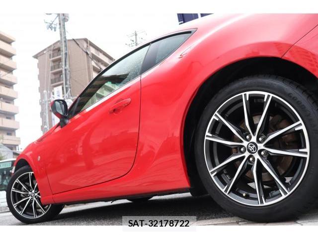 Toyota 86 2017-03 8363174-5