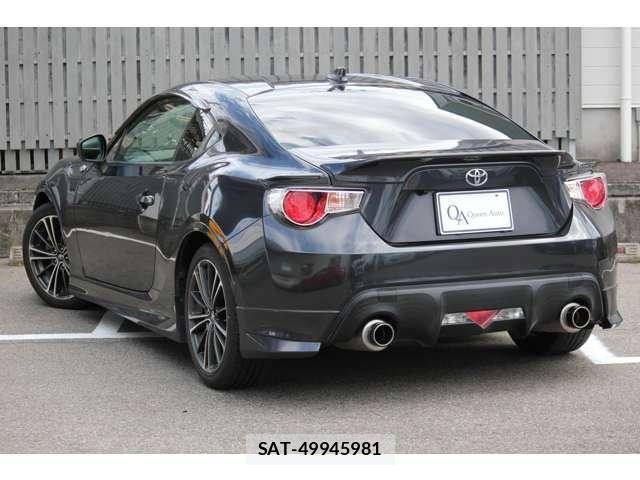 Toyota 86 2015-06 8363632-1