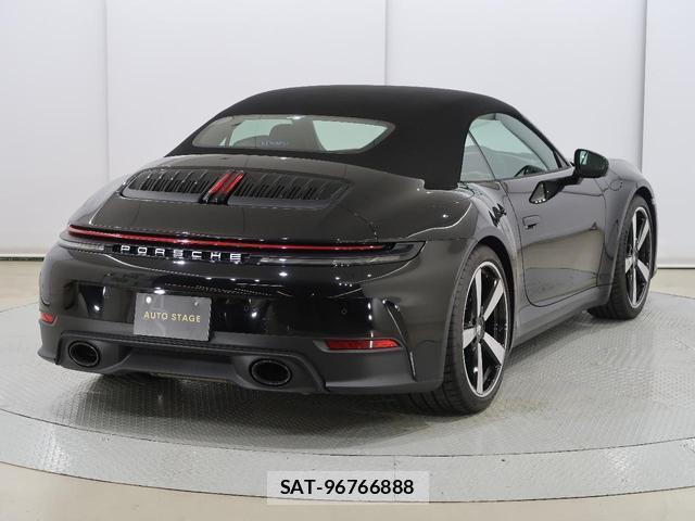 Porsche 911 2025-02 8362018-12