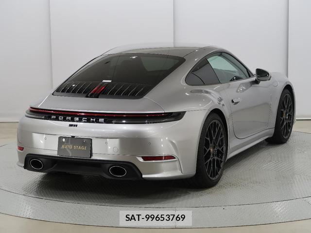 Porsche 911 2024-12 8362019-12