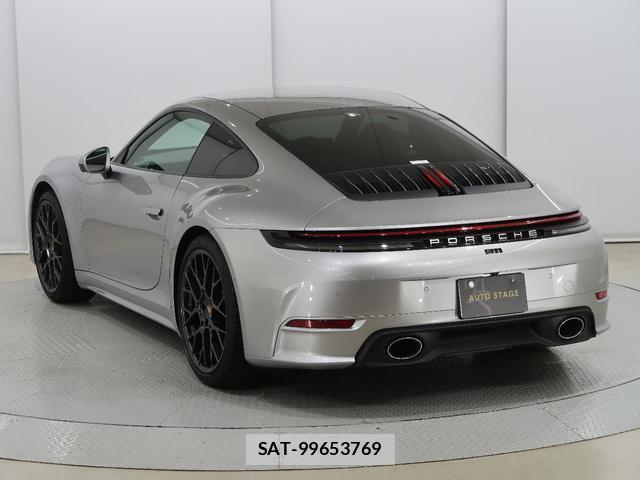 Porsche 911 2024-12 8362019-13