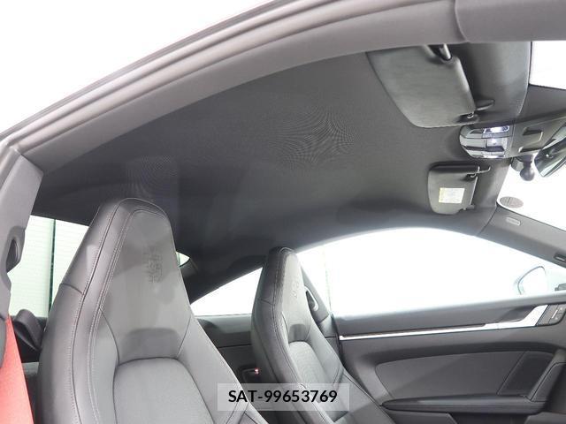 Porsche 911 2024-12 8362019-16