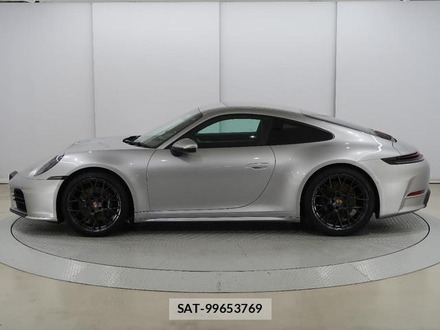 Porsche 911 2024-12 8362019-9