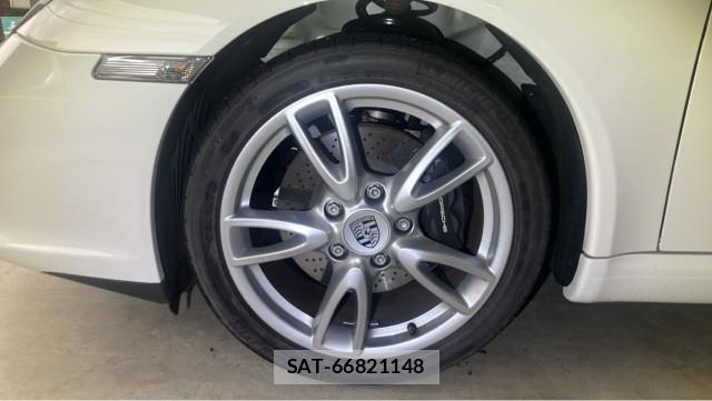 Porsche 911 2010-02 8362225-8