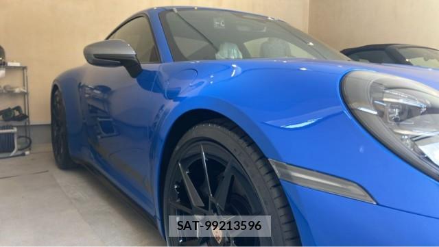 Porsche 911 2026-06 8362254-10