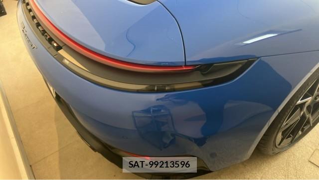Porsche 911 2026-06 8362254-13