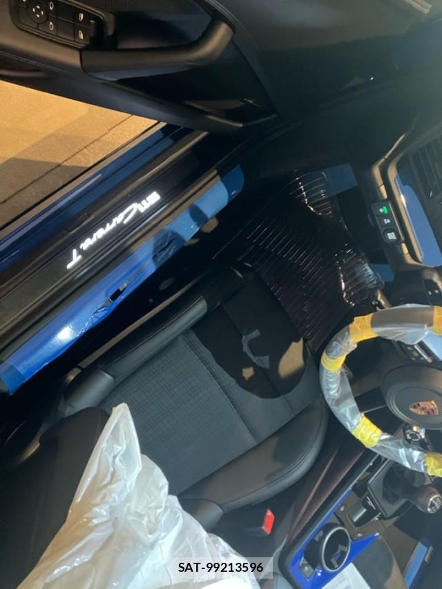 Porsche 911 2026-06 8362254-5