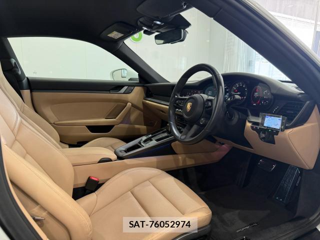 Porsche 911 2024-03 8362570-3