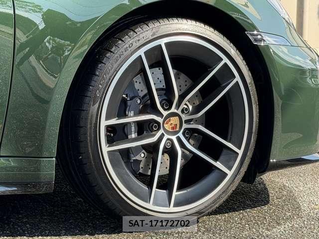 Porsche 911 2026-04 8363658-12