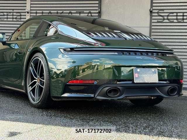 Porsche 911 2026-04 8363658-8