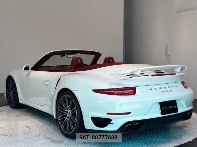 Porsche 911 2014-09 8363862-17
