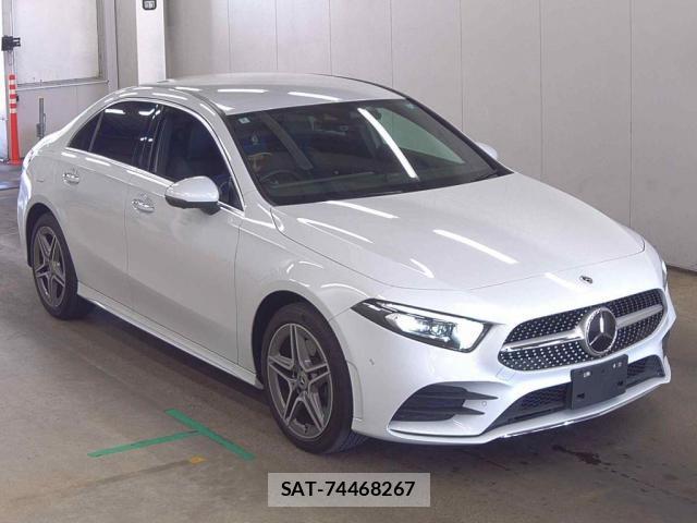 Mercedes Benz A-CLASS 2022-02 8362146-0