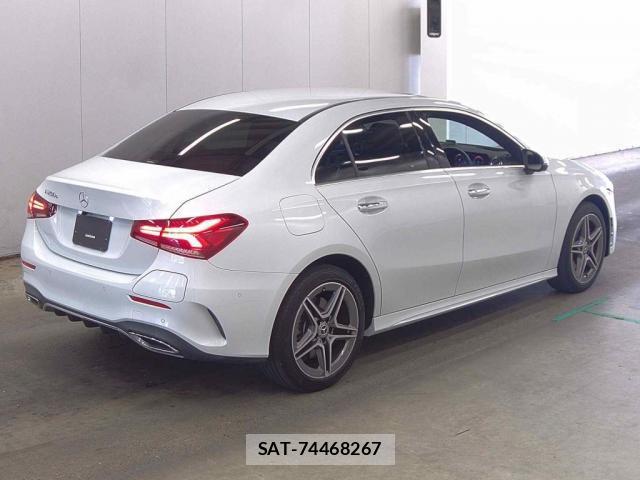 Mercedes Benz A-CLASS 2022-02 8362146-1