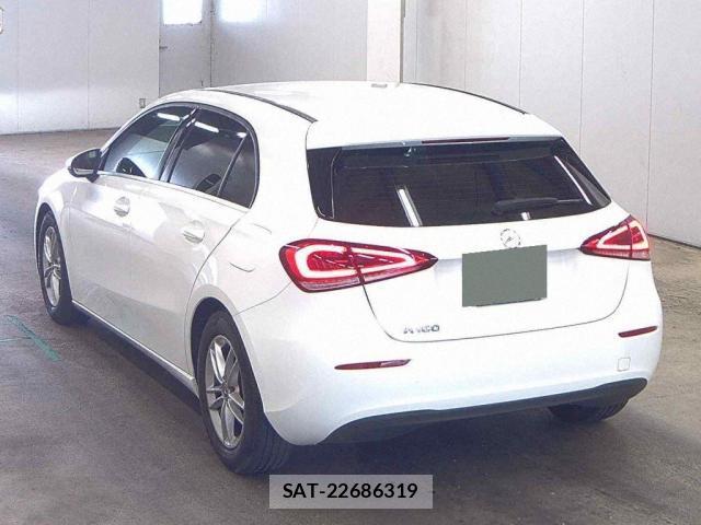 Mercedes Benz A-CLASS 2019-02 8362142-1