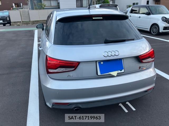 Audi A1 2018-01 8361723-13