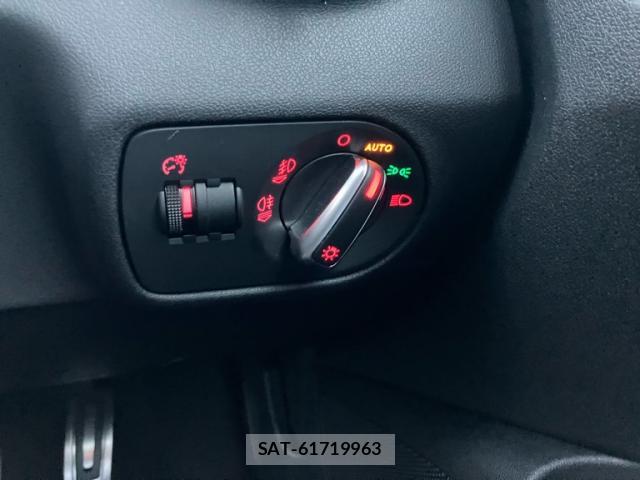 Audi A1 2018-01 8361723-16