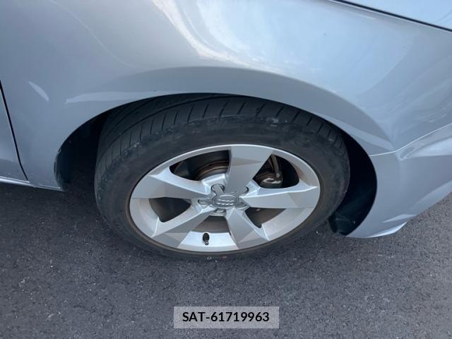 Audi A1 2018-01 8361723-5
