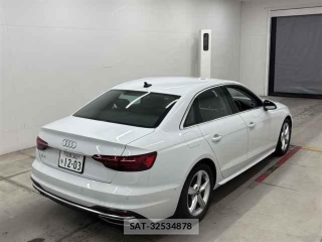 Audi A4 2023-05 8362073-4