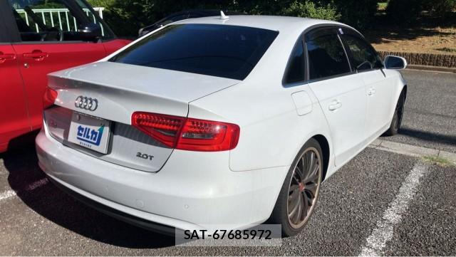 Audi A4 2012-12 8362294-13